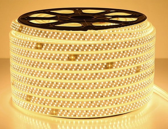 Đèn led dây 3 hàng bóng chip 2835 ánh sáng trắng vàng xanh Dương (49.900đ/m, cuộn 100m)